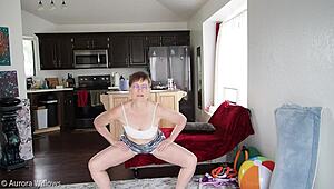 Learning Lesson 312 With Cute European Girlfriend