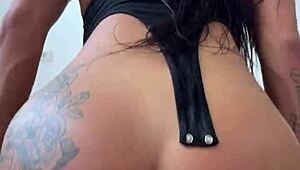 Sexy babe squirts from intense hardcore doggystyle pounding