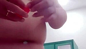 Hell Yeah! Vietnamese BBW Shoves Long Stick Deep in Wet Pussy!
