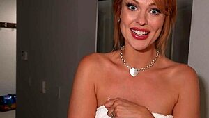 Hotel mix-up leads to sloppy midnight hook-up 😏