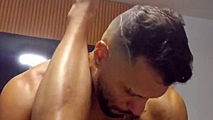 dando o cu bareback com cheiro de cueca no assfucking gay 😈