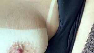 Meu Amante Adora Chupar Meus Peitos