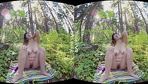 Yanks beauty soshabelle squirts outdoors with vibrator