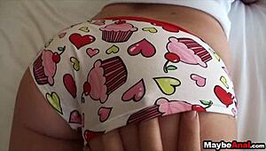 this amateur brunette ivy laine gets picked up and fucked in the butt outdoors 😏