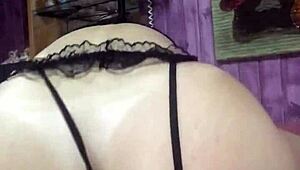 luna stretches ass with big dildo