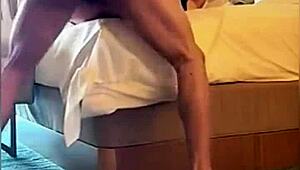 คู่รักเกย์เอเชียมืออาชีพเย็ดแบบไม่ใส่ถุงร้อนแรง!