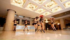 Tokyo Jazz Dance Performance by Beautiful锦舞团 Team