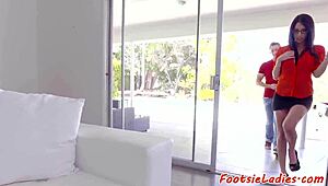 spexbabe gets footworshiped and fucked in doggystyle pov