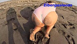 we had sex in front of the beach, feeling the thrill of public fucking