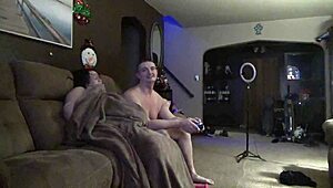 Pregnant MILF Gets Deep Creampie in Raw Sex Session