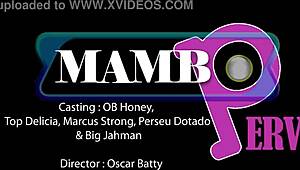 Jo, tahle japonsko-brazilská kráska je šukána na veřejnosti! 😲