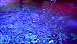 Primera vez follando a un fan, se corrió dentro de mí