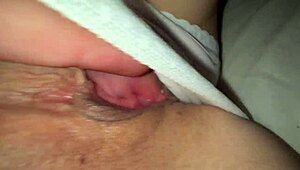 nemůžu uvěřit, že přichází poprvé s nevlastními bratry