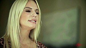 Big-boobed blonde and brunette lesbians in intense threesome