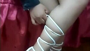 Schattig wijf laat scheet in mijn gezicht tijdens buiten seks, het stopte alles en maakte me homo.