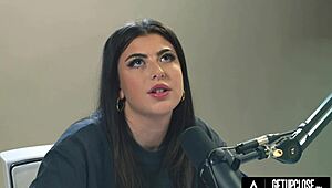 Θέλεις να δεις την Gal Ritchie να οργάζεται κοντινά σόλο;