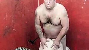 Muscular gay's insatiable craving for hot milk in the ass