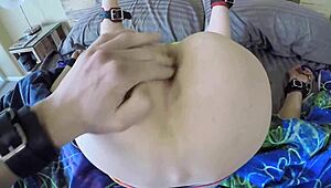 Can you handle this spicy wet bareback anal cam show?!