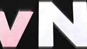 Натрапчиви мисли преследват бабата докато си играе сама с дилдо