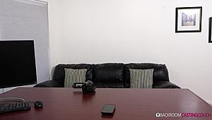 how we fucked that thicc hooters waitress 😍