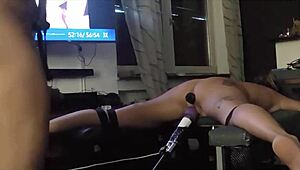 Mein Erster Anal Fick mit Hartem Spanking und Spielzeug Action