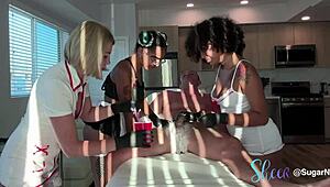 Damn, Free Ebony Girls Host Blowjob Orgy for Client After Shaving!