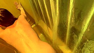 Amateur Couple Caught Busting Pussy Open in Shower with Intense Thrusts