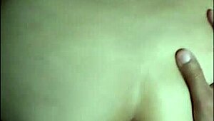 Que rico suena mi vagina cuando la metes papi