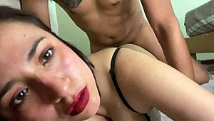 Follando con la mejor amiga de mi novia milf latina