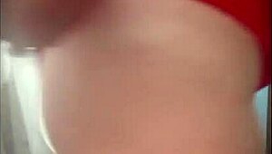 Spying on Sexy Argentine Teacher Peeing During Mexico Trip