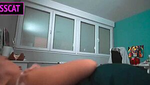 step son lost it seein step mom naked pic, fuked her in shared bed oops!