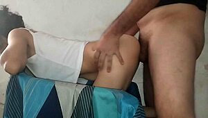 le met� la verga a mi vecina que estaba cachonda