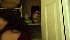 mollyjanexxx still tryin’ to impress backstage with those natural tits