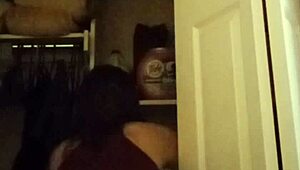 mollyjanexxx still tryin’ to impress backstage with those natural tits