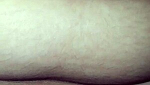 สาวเวียดนามป่าเถื่อนในแอ็กชั่นเอเชียดิบทุกคืน เธอไม่หยุดในเตียง