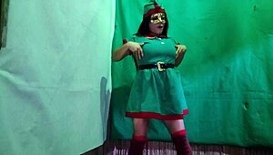 Cochina Duende, hete Latina van Navidad, verlangt naar een vieze hengst om haar strakke gat te vullen deze feestdag