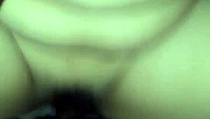 สาวเวียดนามป่าเถื่อนในแอ็กชั่นเอเชียดิบทุกคืน เธอไม่หยุดในเตียง