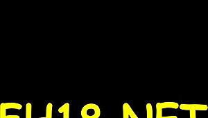 فتاة ساخنة 18+ تُحفر بقوة من قبل معالج تدليك مدهون