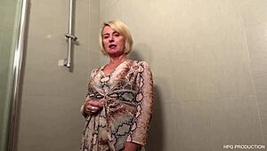 Blonde cougar, ready to go wild with me tonight?