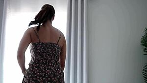 Oh damn! Hot brunette Melissa Stratton sits on her ex's best friend's face to seduce him!