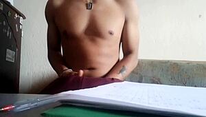 maluma intentando resolver un problema lógico mientras me jalo la verga