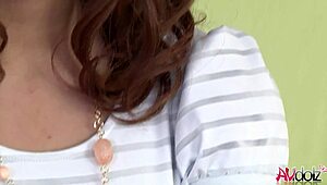 Hey Mirei Oomori, hvordan føles det sexlegetøj på sofaen efter din uforbudte chat?