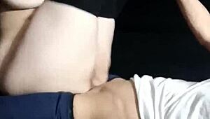 Rasa ghairah tetek besar semula jadi seks missionary