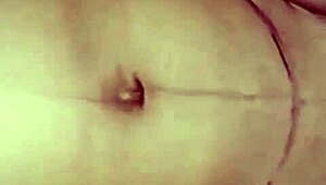 Bokep Wanita Indonesia Selingkuh Sambil Boyfriend Kerja, Bertemu Lelaki Lain