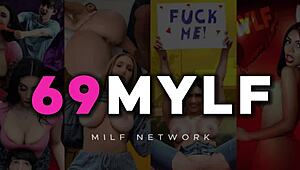 Perfect stepmom offers freeuse to stepsons in reality 😊