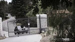 Taboo Teenagers Swap Cum In Group Fetish Session