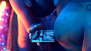 Heel play and foot domination