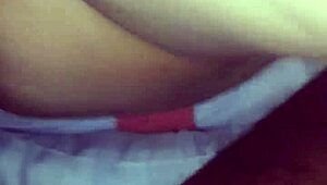 Prostitutka me je jebala v rit