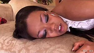 Ricos strong ama el trasero de melody jackson