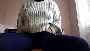 Masturbiram rizično na poslu u kancelariji